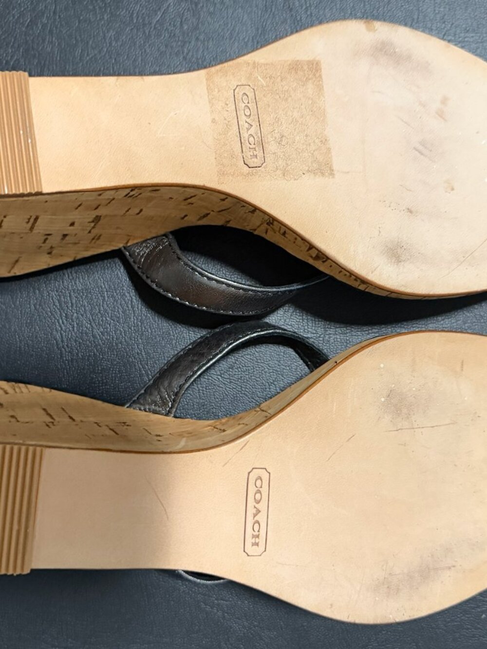 Coach Lannie Metallic Wedge Leather Sandals in Silver 8M - Picture 5 of 6